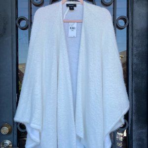 Karen Kane Sky Country Sweater Poncho